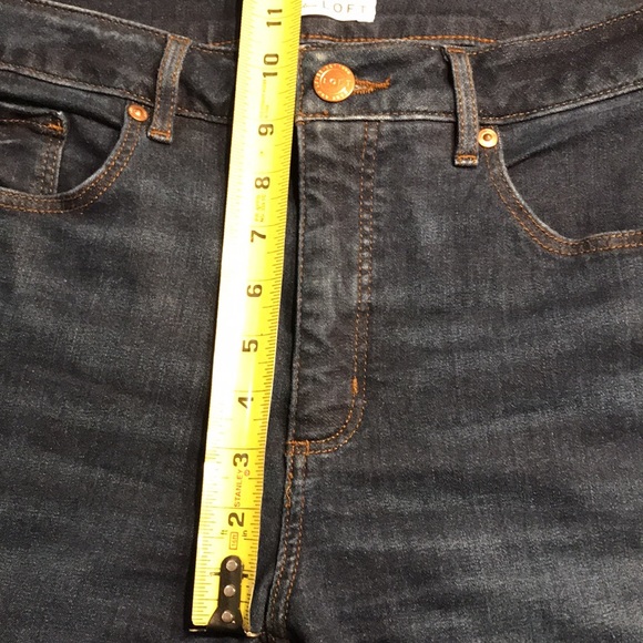 LOFT Curvy Skinny High Rise Jeans - Picture 9 of 10
